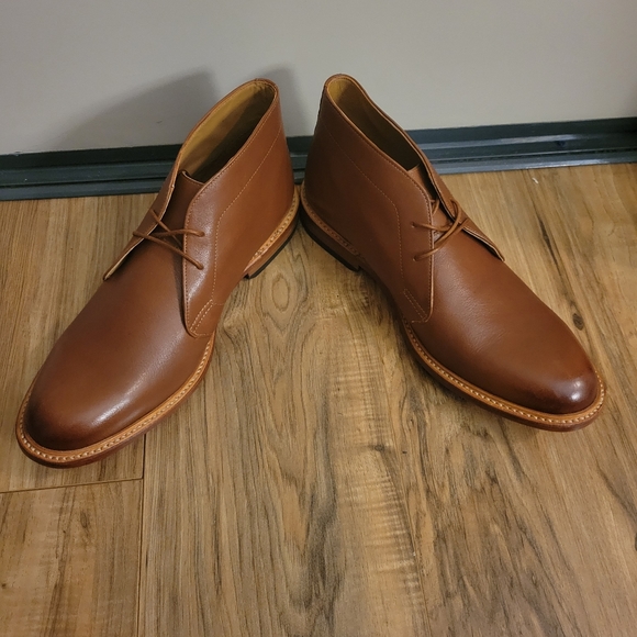 Clarks Bostonian Light Brown Leather Men's Boot - Picture 2 of 9